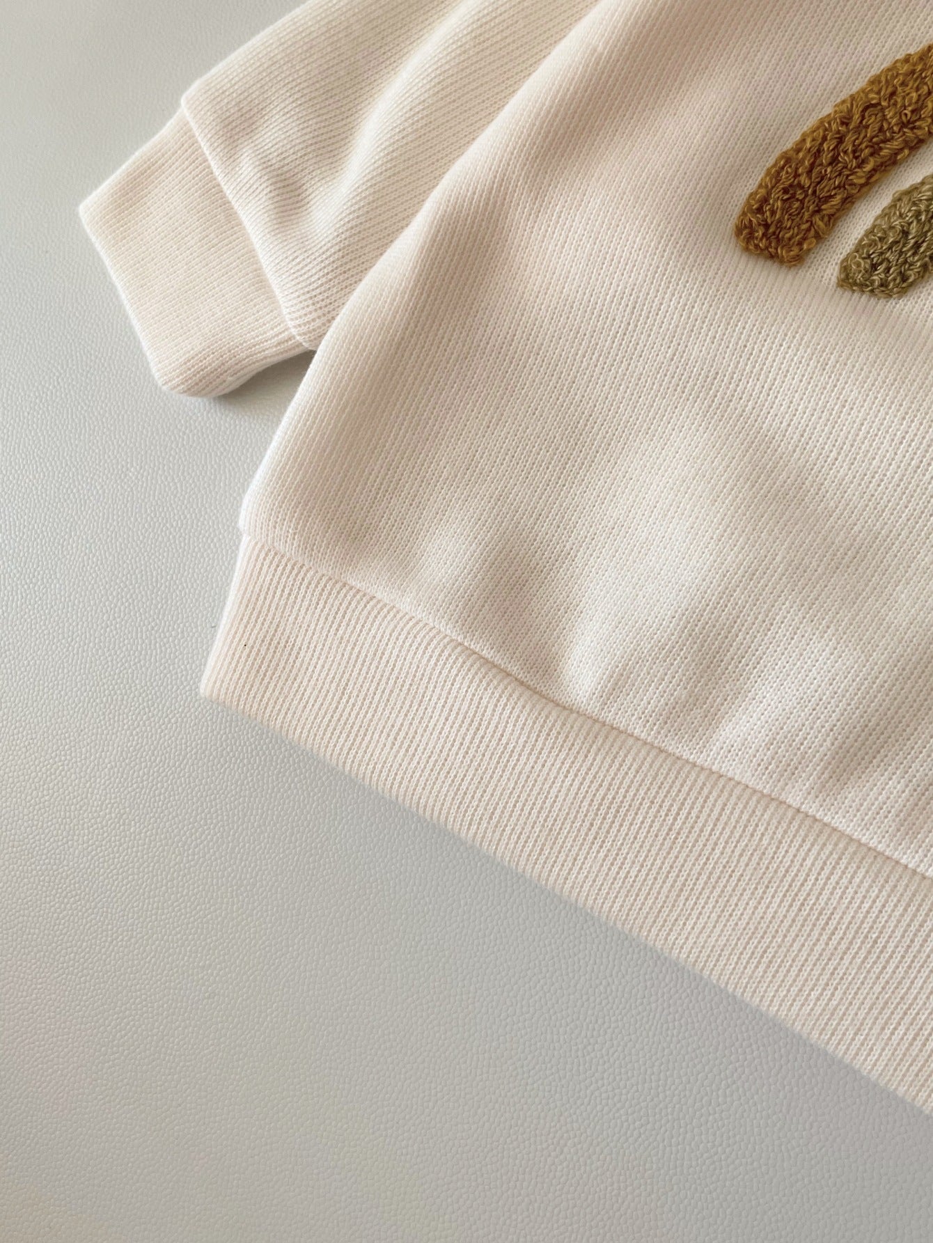Spring And Autumn Newborn Alphabet Embroidery Baby Long Sleeve Two-piece Suit